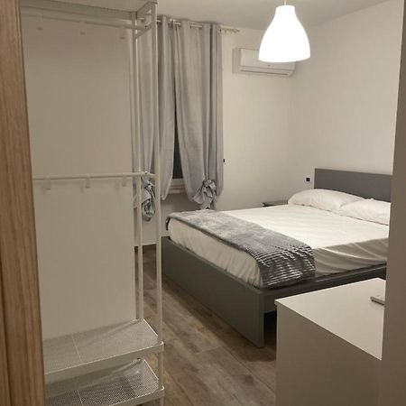 A Casa Di Nene Beb Bed & Breakfast Lesina Eksteriør bilde